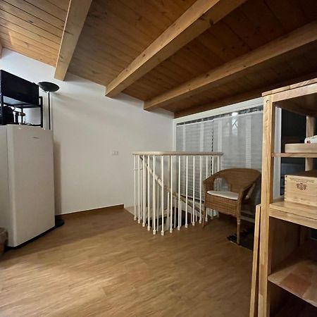 Maquedino Holiday Home & Terrace - Cozy Central Loft Palermo Exteriör bild