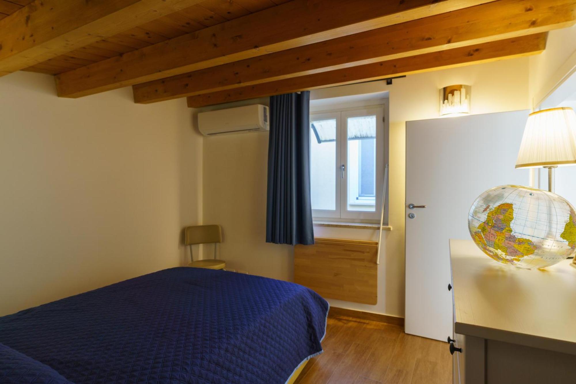 Maquedino Holiday Home & Terrace - Cozy Central Loft Palermo Exteriör bild