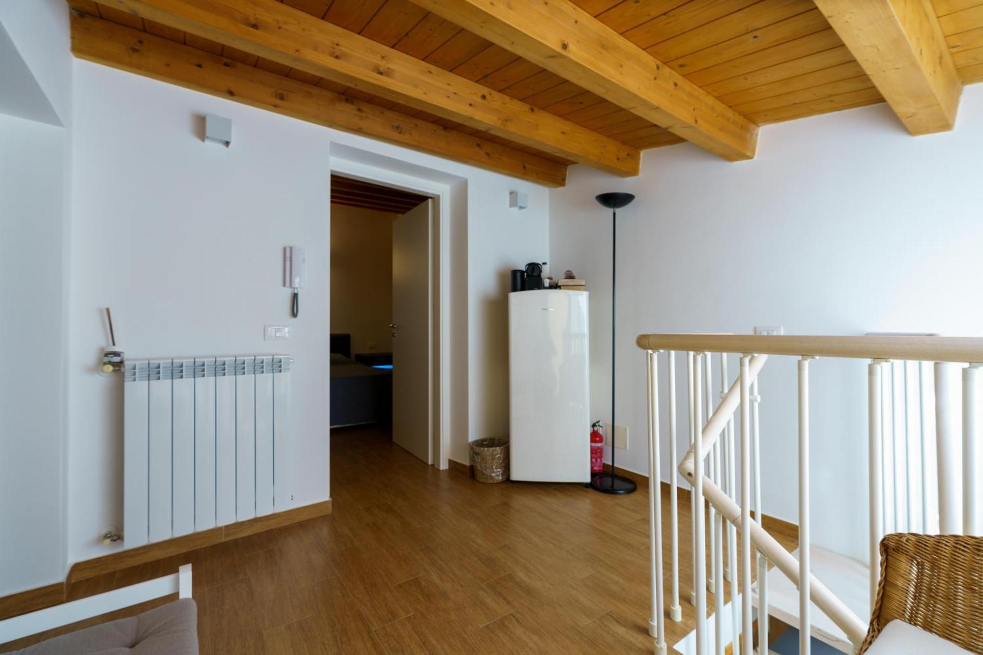 Maquedino Holiday Home & Terrace - Cozy Central Loft Palermo Exteriör bild