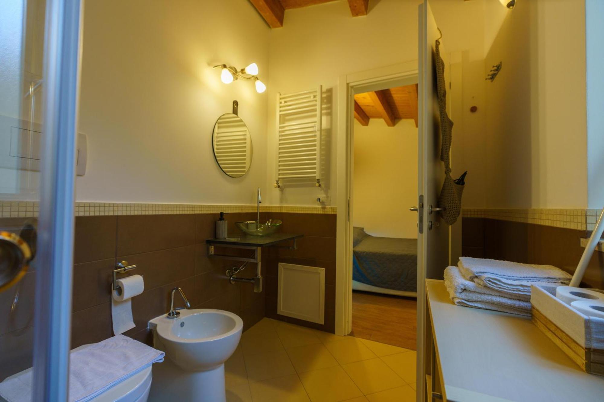 Maquedino Holiday Home & Terrace - Cozy Central Loft Palermo Exteriör bild