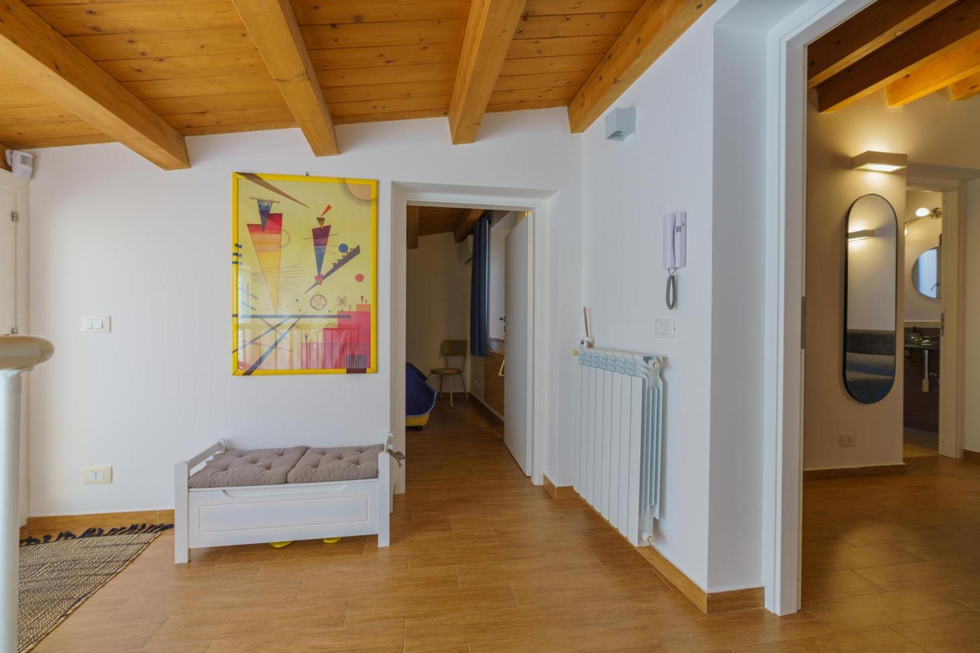 Maquedino Holiday Home & Terrace - Cozy Central Loft Palermo Exteriör bild